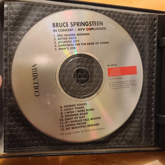 CD Projects Faux Leather Black 24 CD Hinged Case WITH CDS - Picture 6 of 12